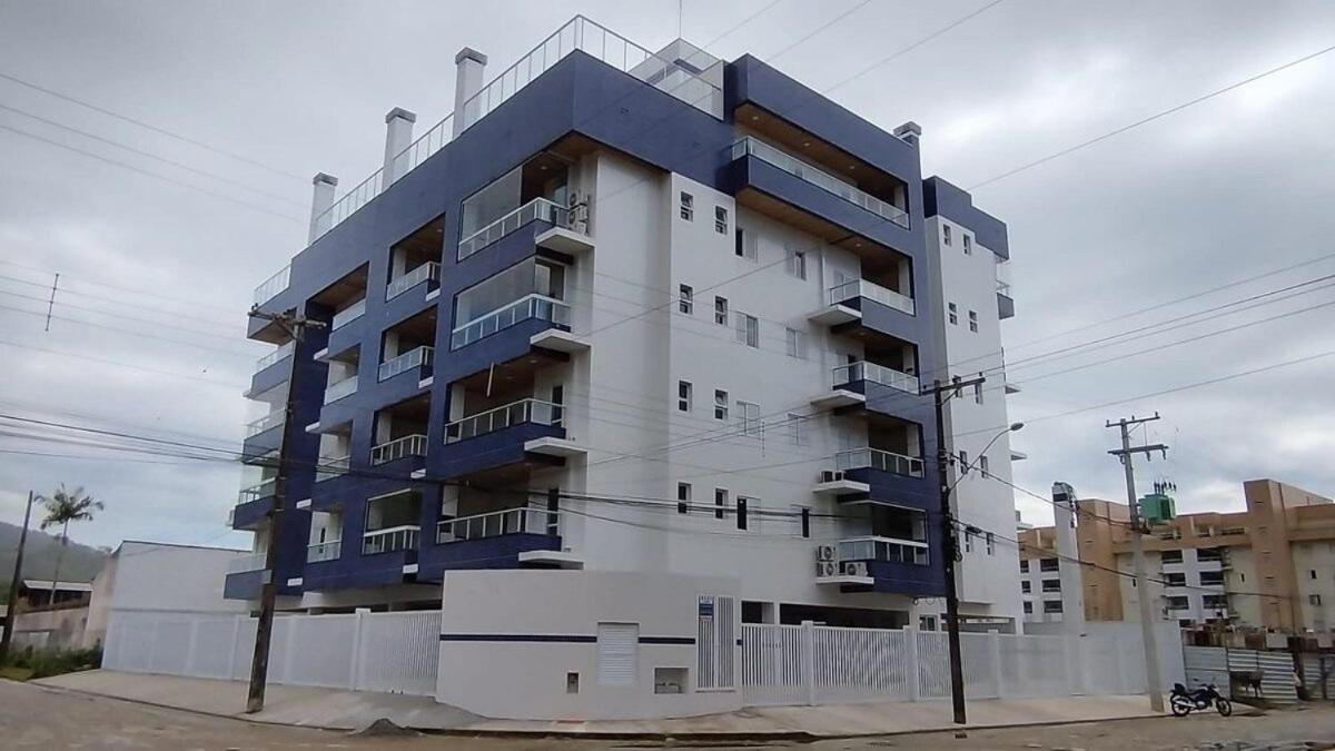 Apartamento 300m Toninhas - Vista A Serra Do Mar *