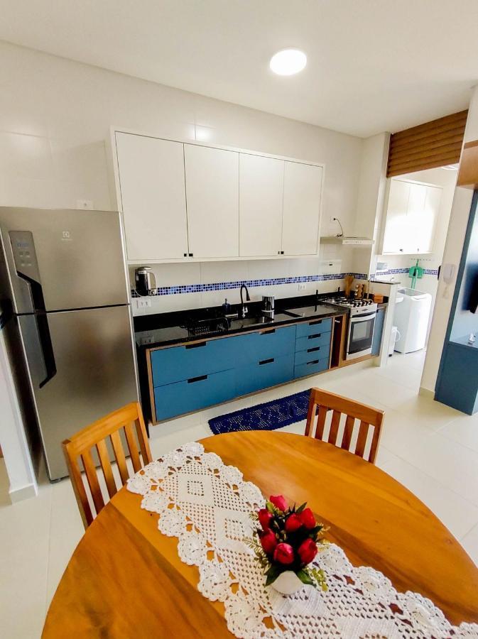 Apartamento 300m Toninhas - Vista A Serra Do Mar