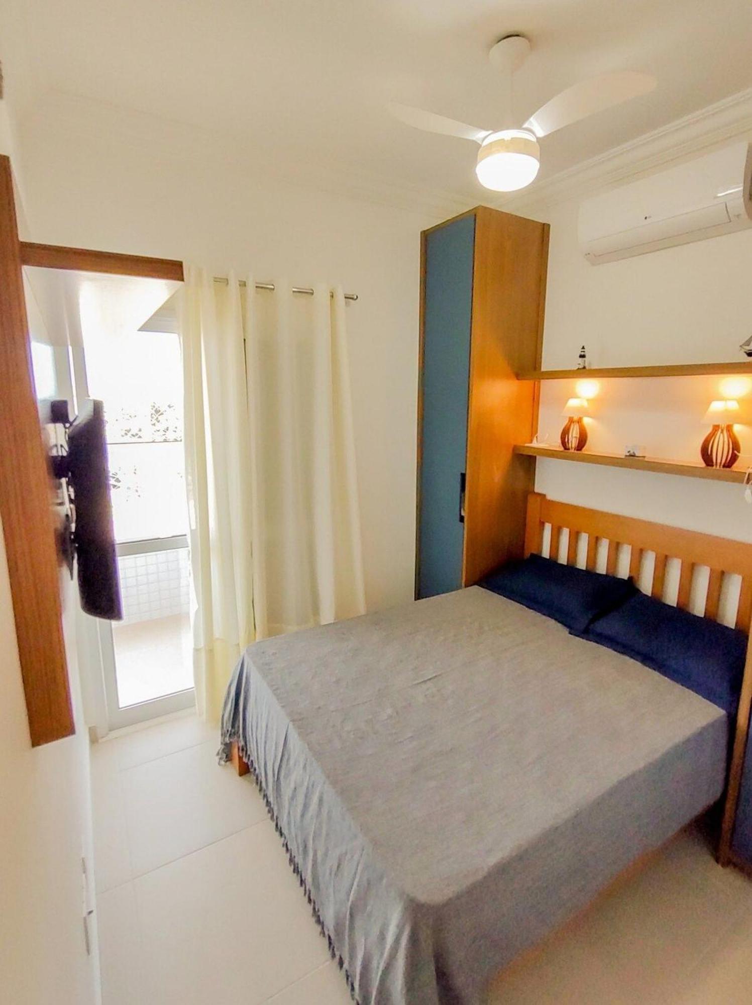 Apartamento 300m Toninhas - Vista A Serra Do Mar *