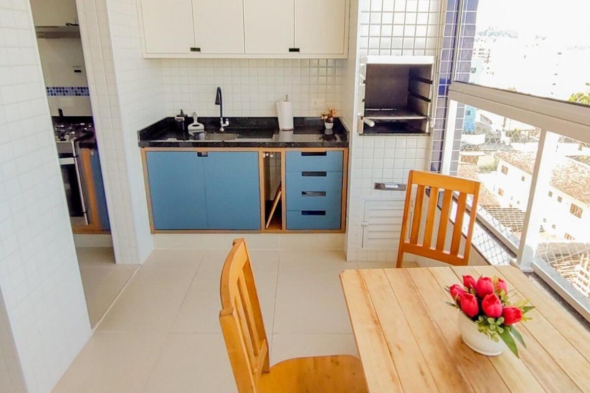 300m Toninhas - Vista A Serra Do Mar Apartamento