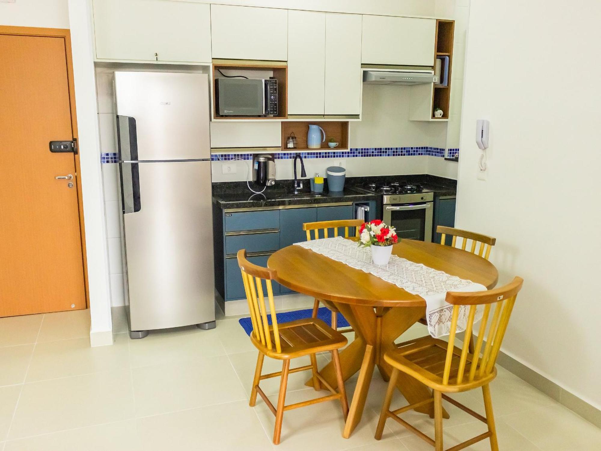 Apartamento 300m Toninhas - Vista A Serra Do Mar Ubatuba